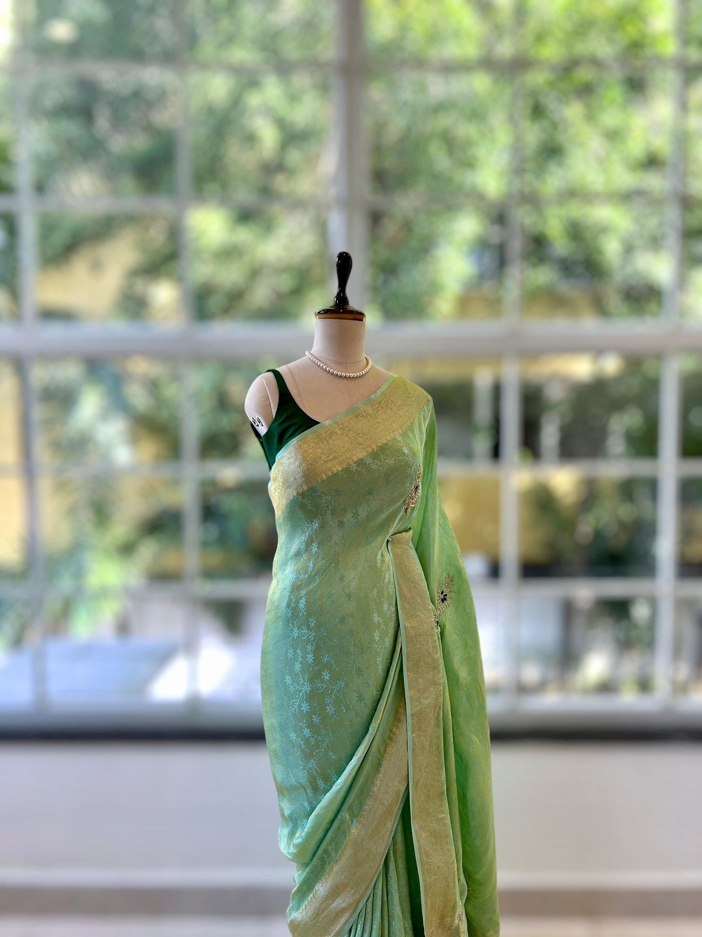 Soft tissue saree - Green