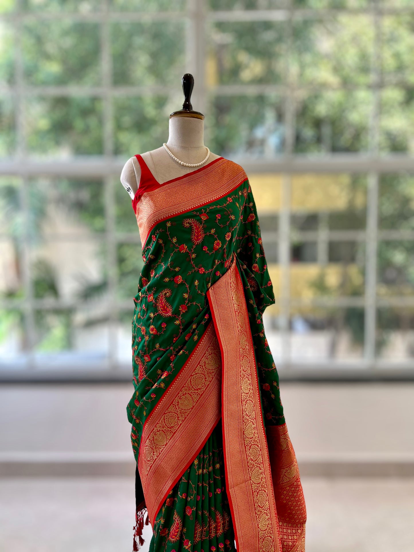 Kantha work saree - Bottle Green