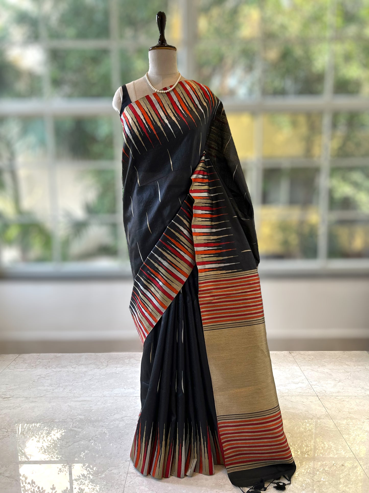 Temple border silk saree - Black