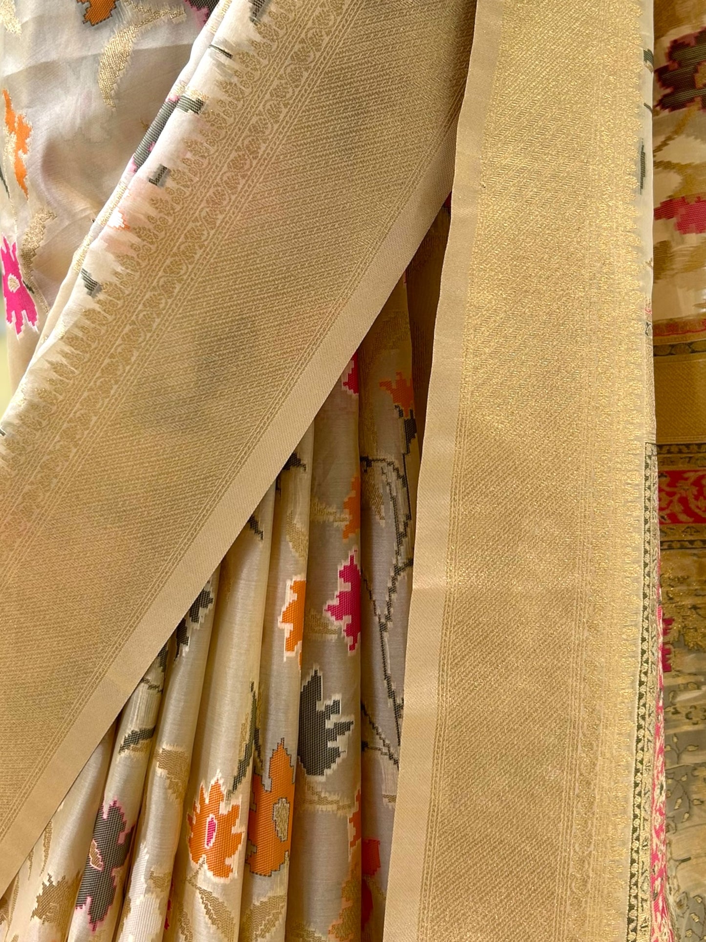 Zari silk saree - Cream