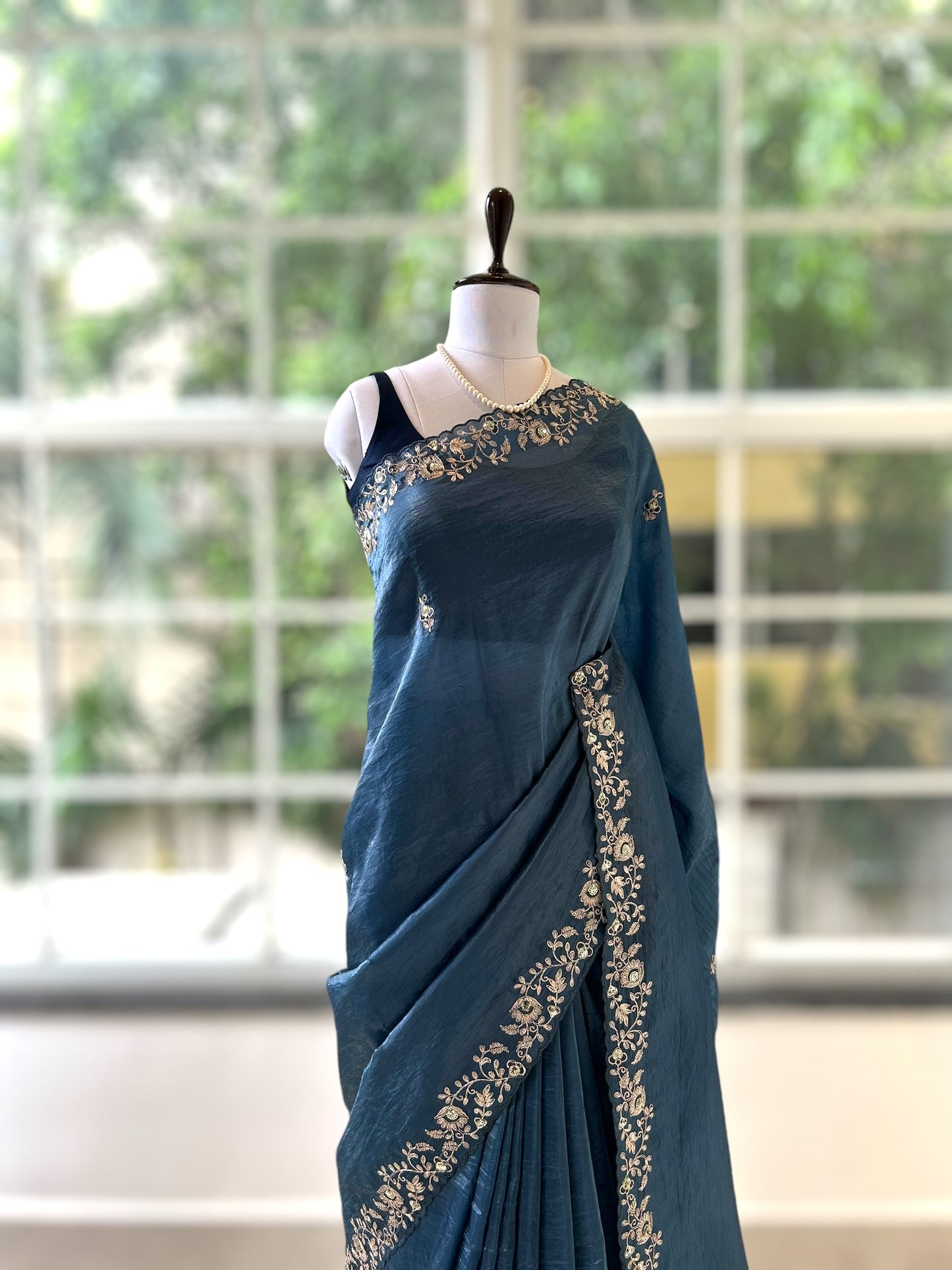 Aariwork crushed organza saree - Blue