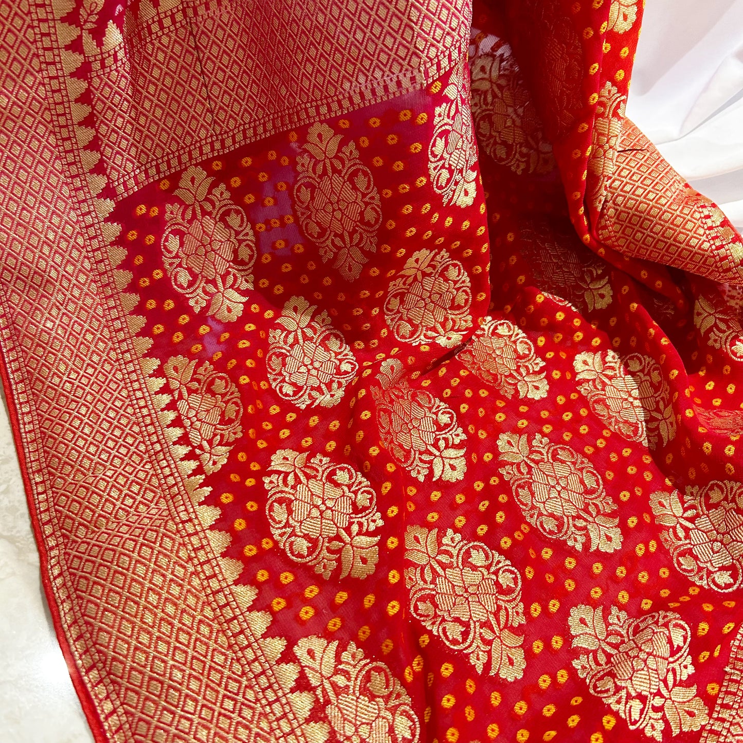 Beautiful Shaded bandhani saree