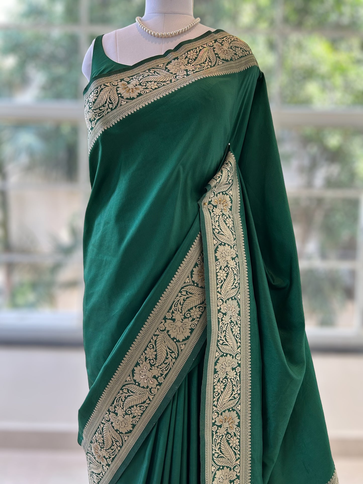 Soft silk saree - Bottle green