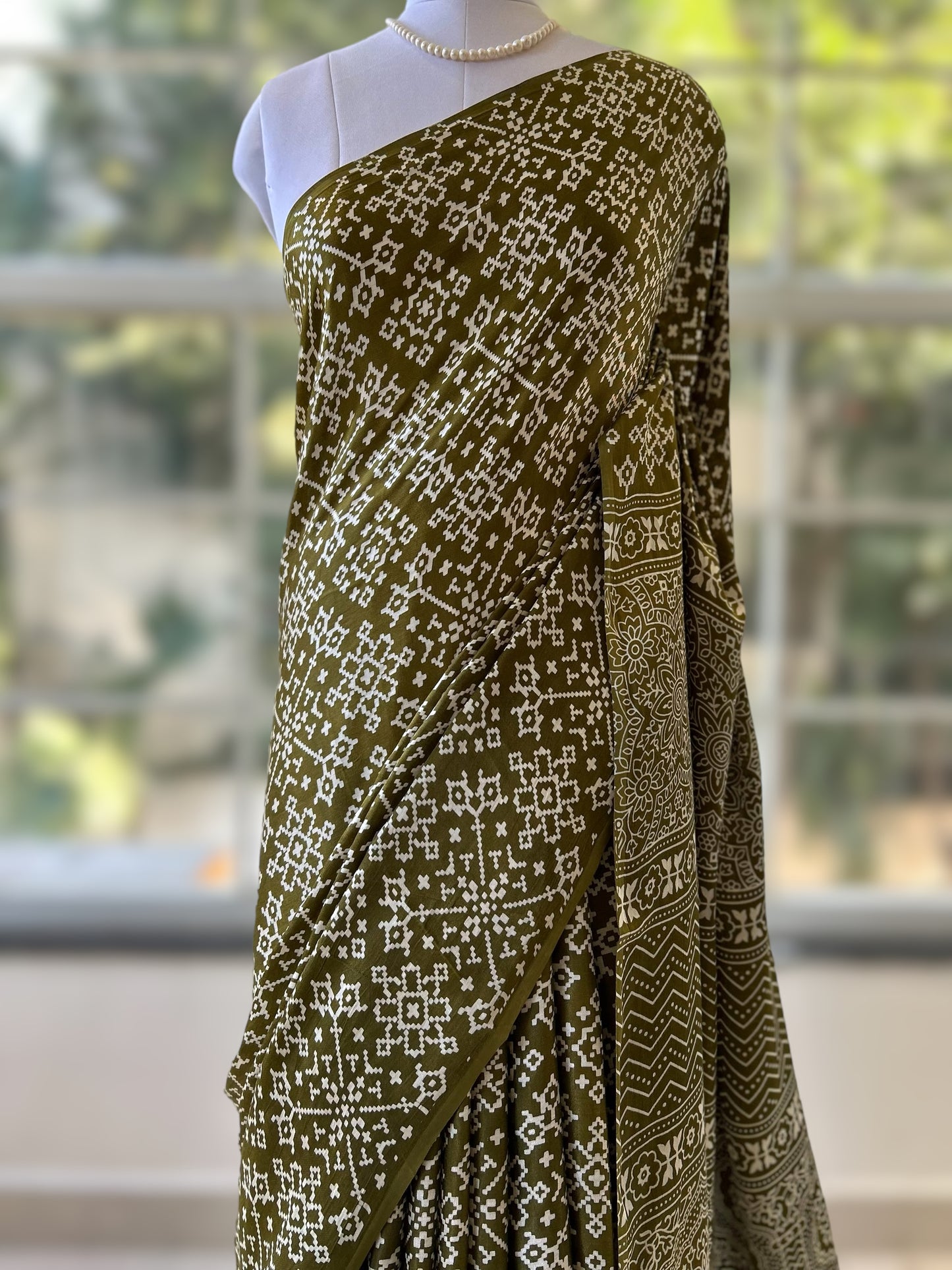 Mehendi green modal satin saree