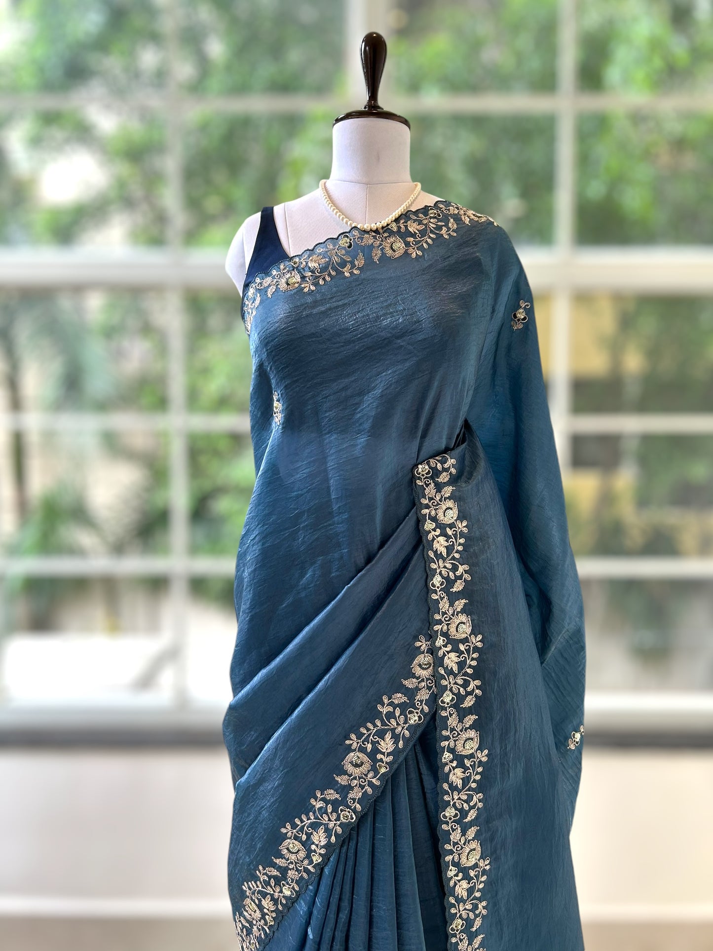 Aariwork crushed organza saree - Blue