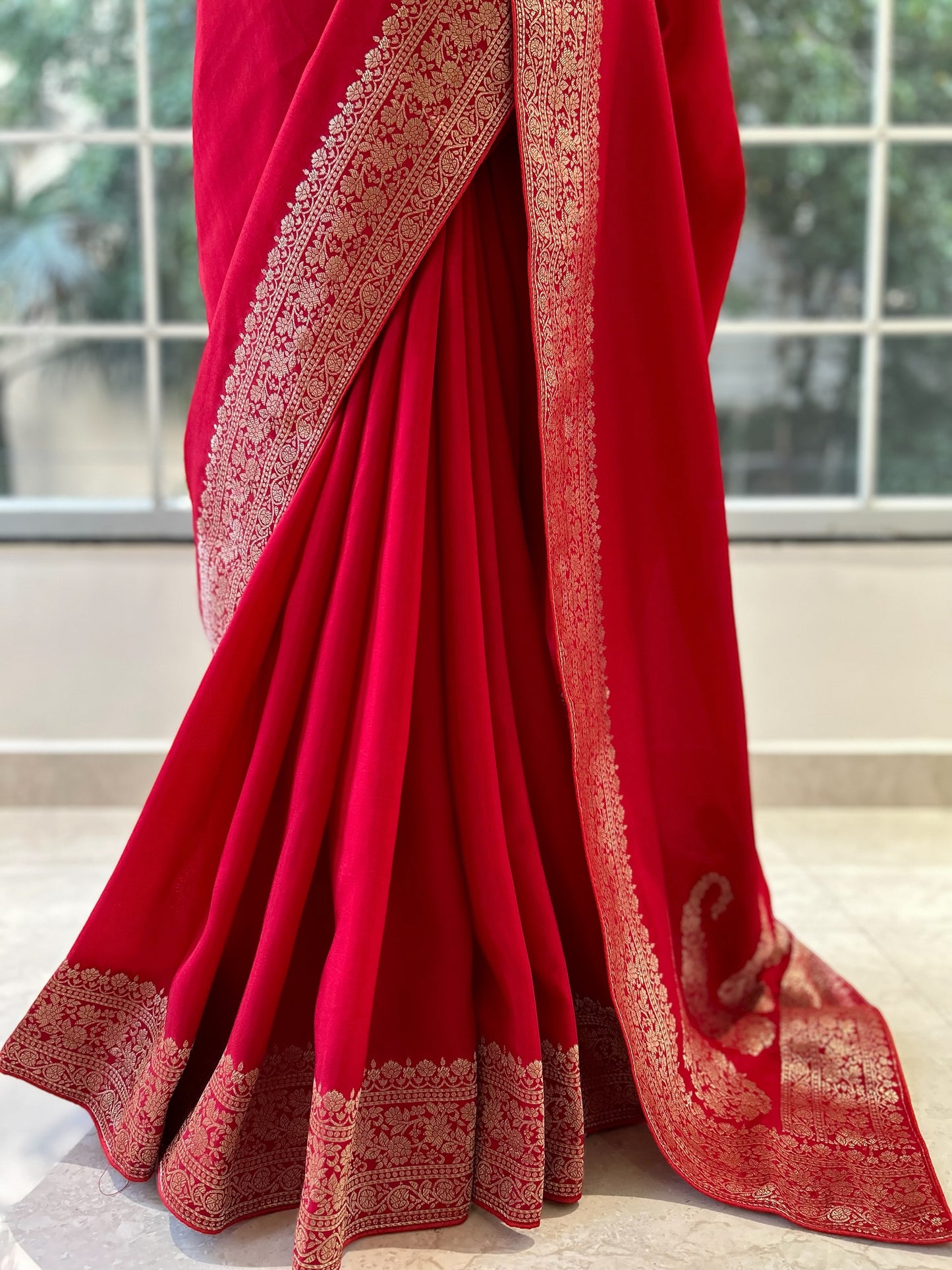 Pure dola silk tassel saree - Red