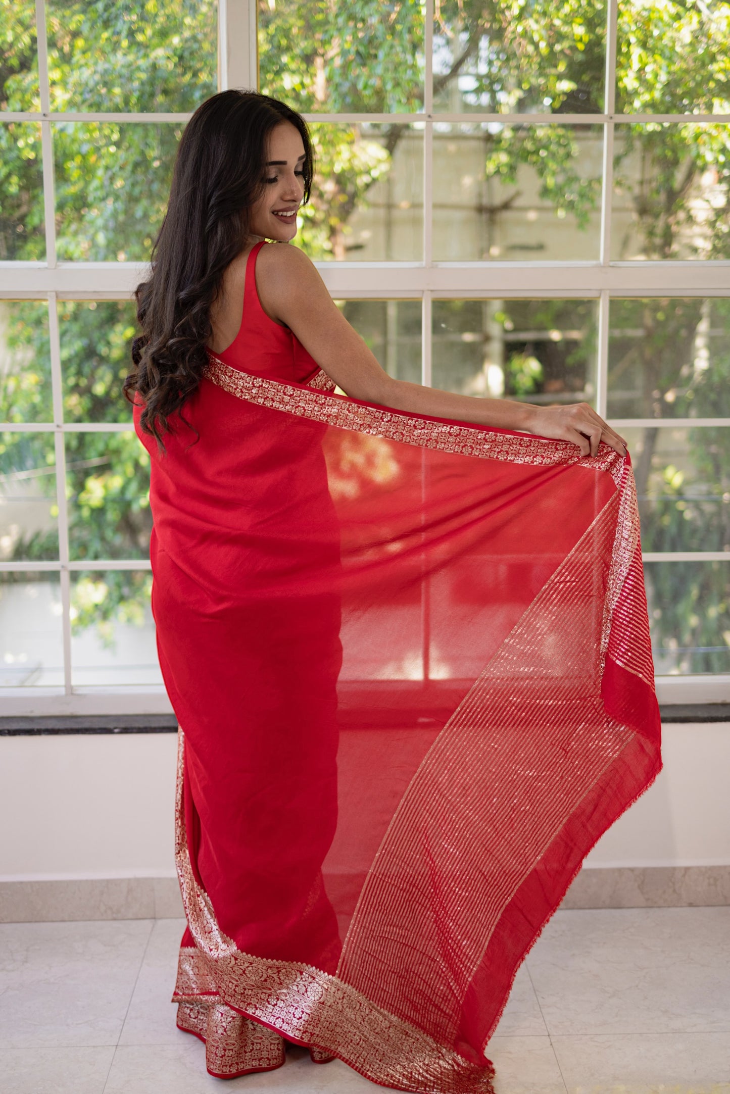 Dola silk saree - Red