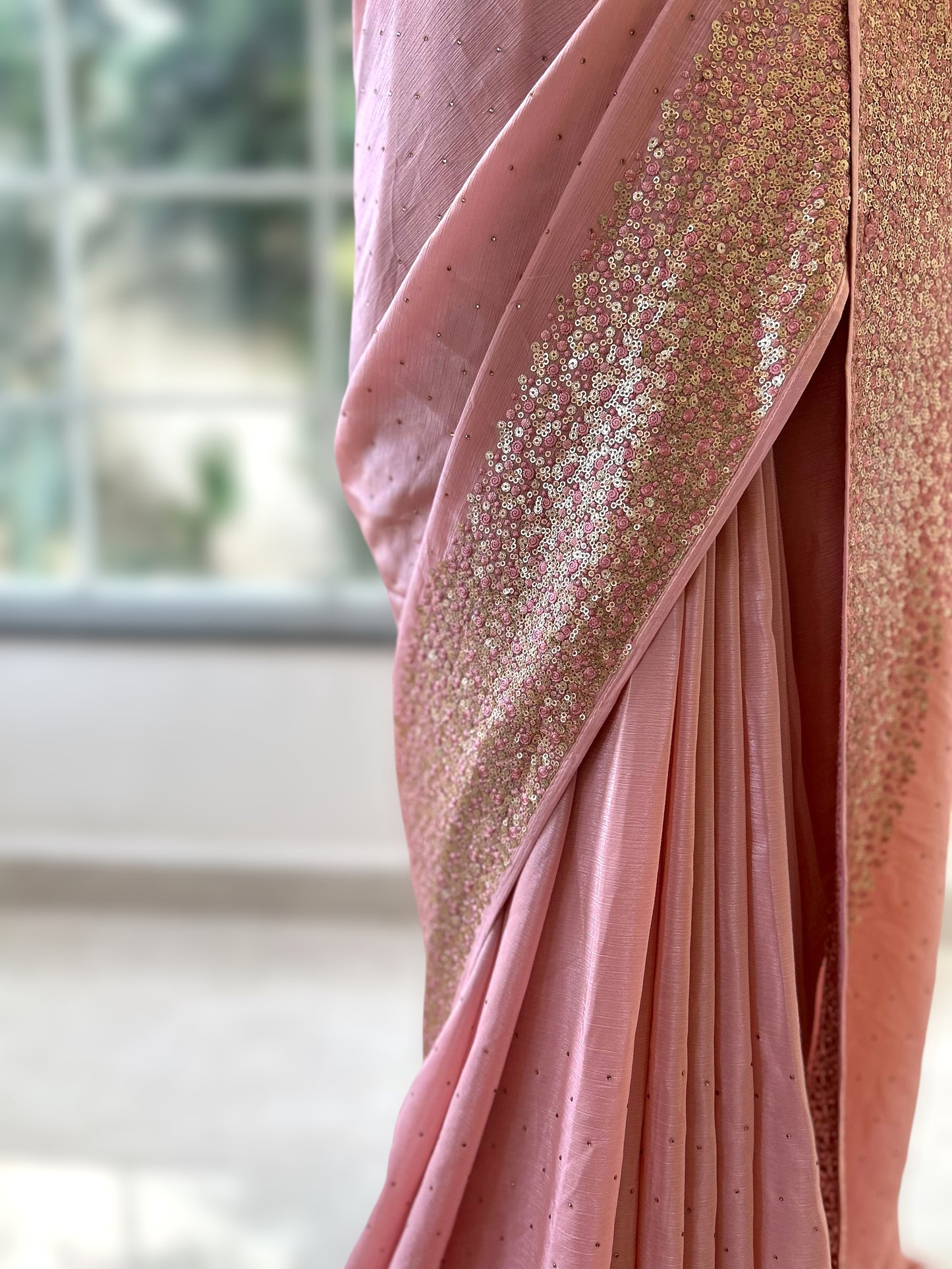 Chiffon sequins saree - Pink