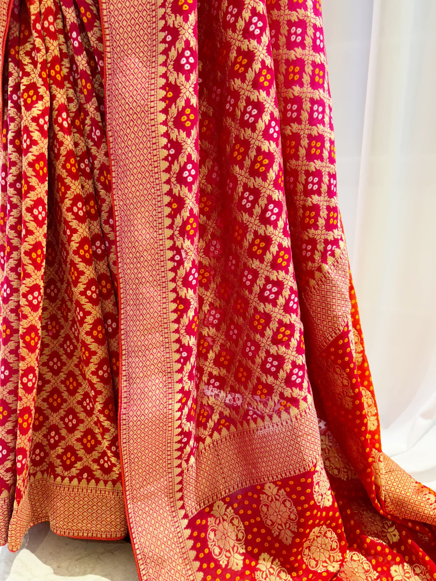 Beautiful Shaded bandhani saree