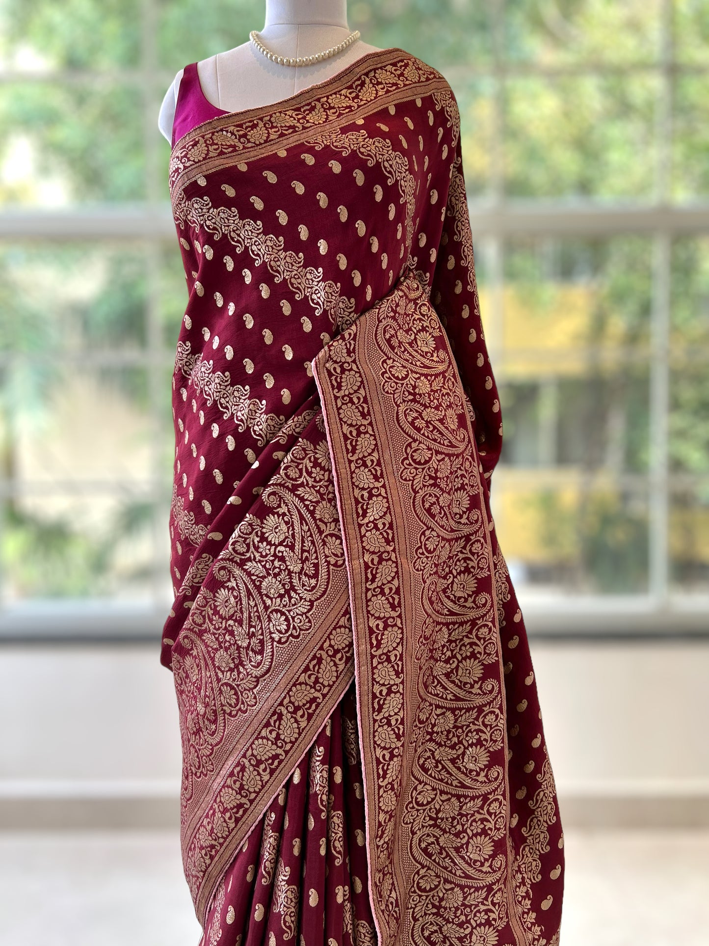 Brown Dola silk saree