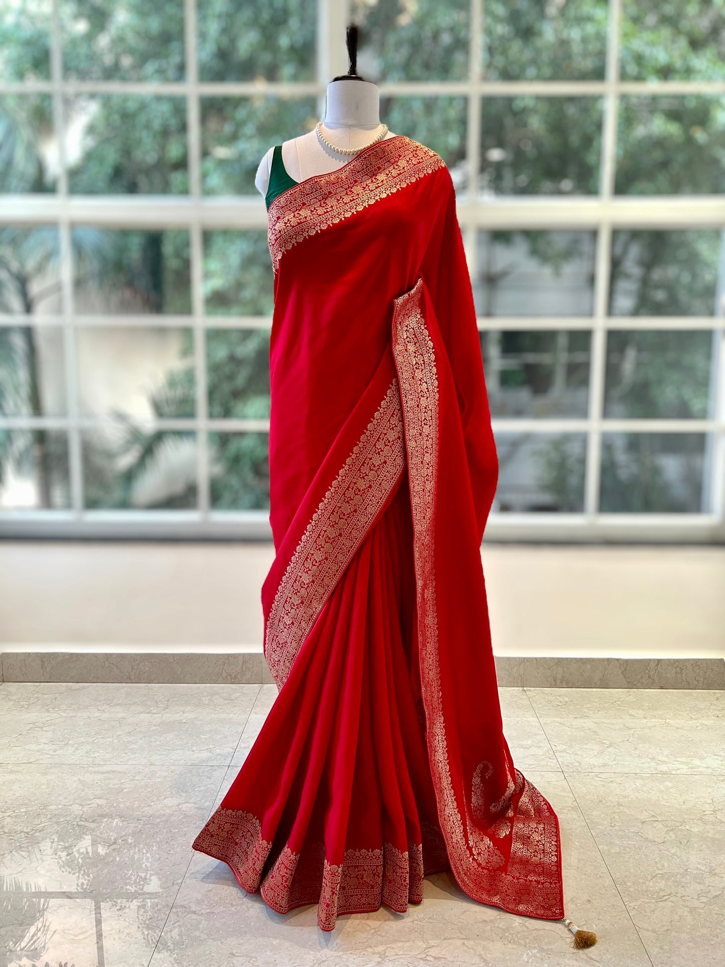 Pure dola silk tassel saree - Red