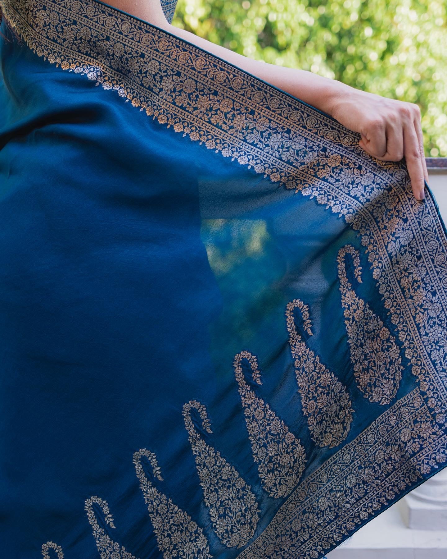 Pure dola silk tassel saree - Teal Blue