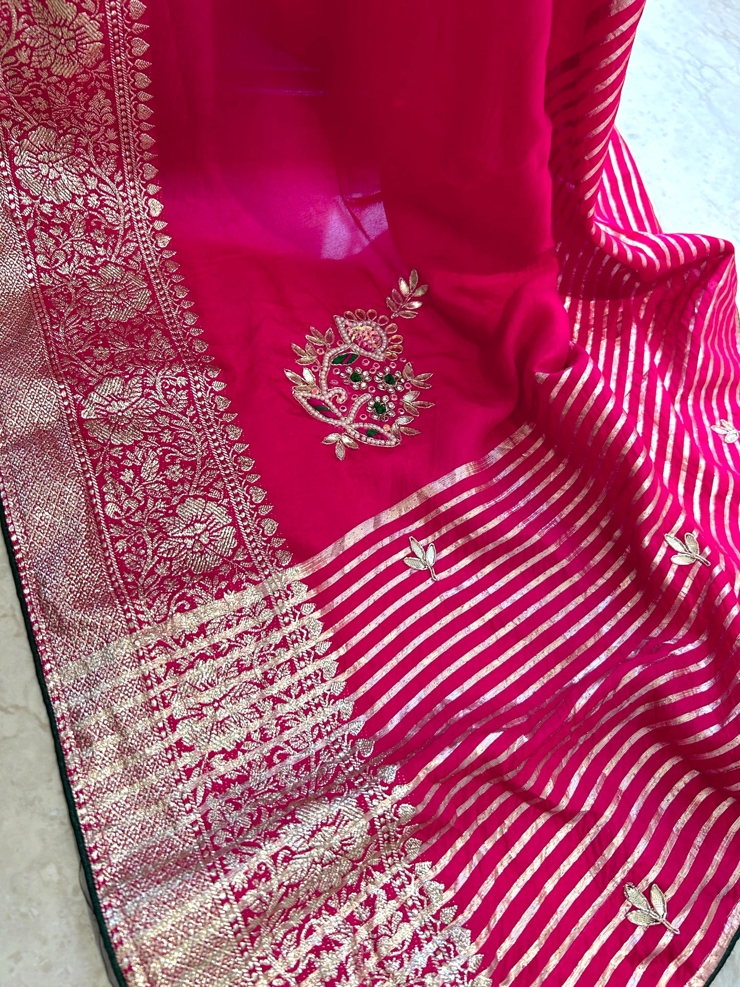 Pink motifs saree