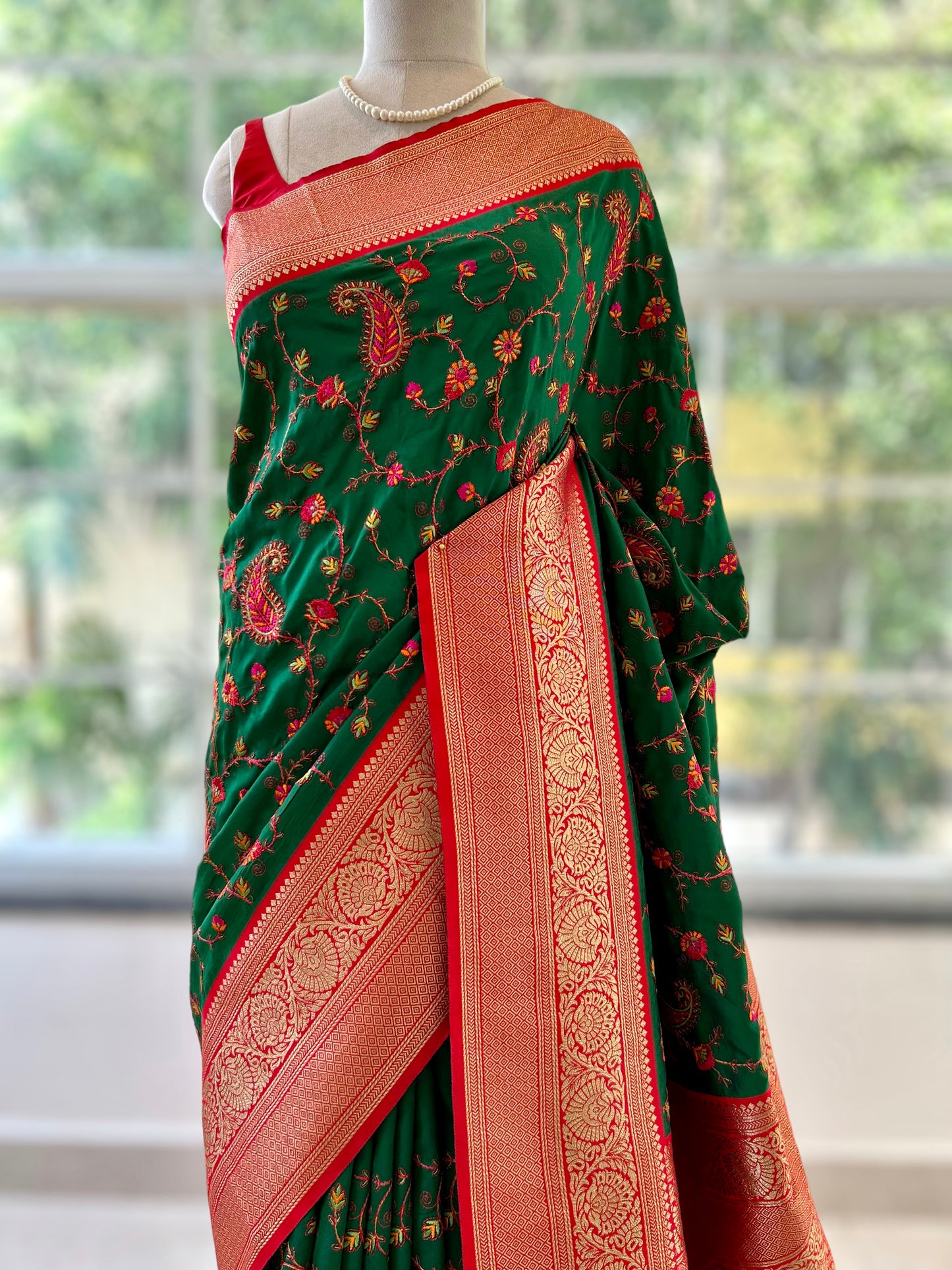 Kantha work saree - Bottle Green