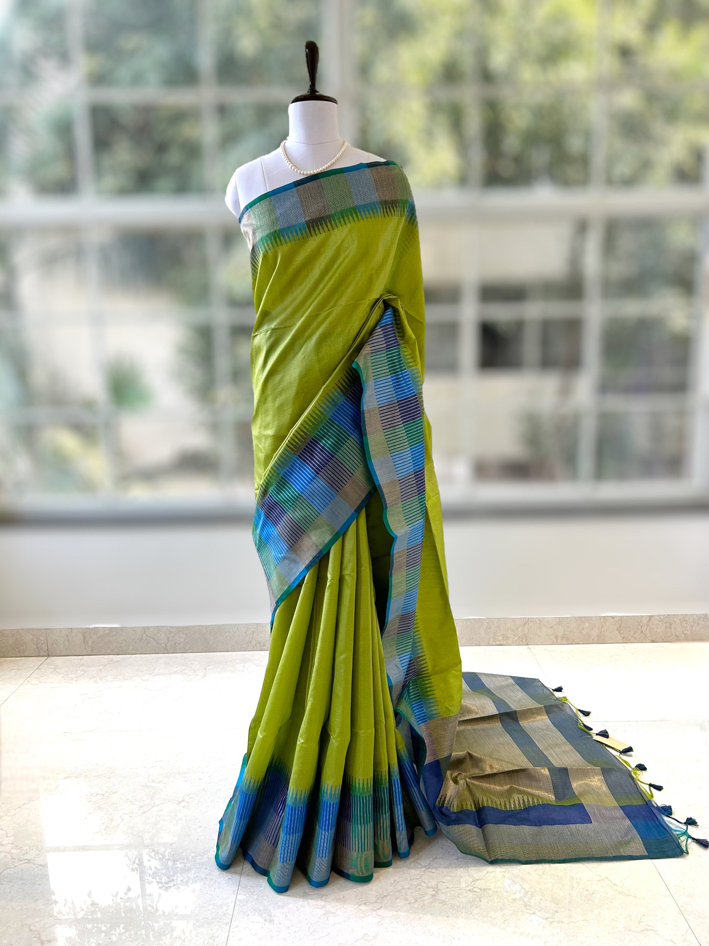 Parrot green soft cotton saree