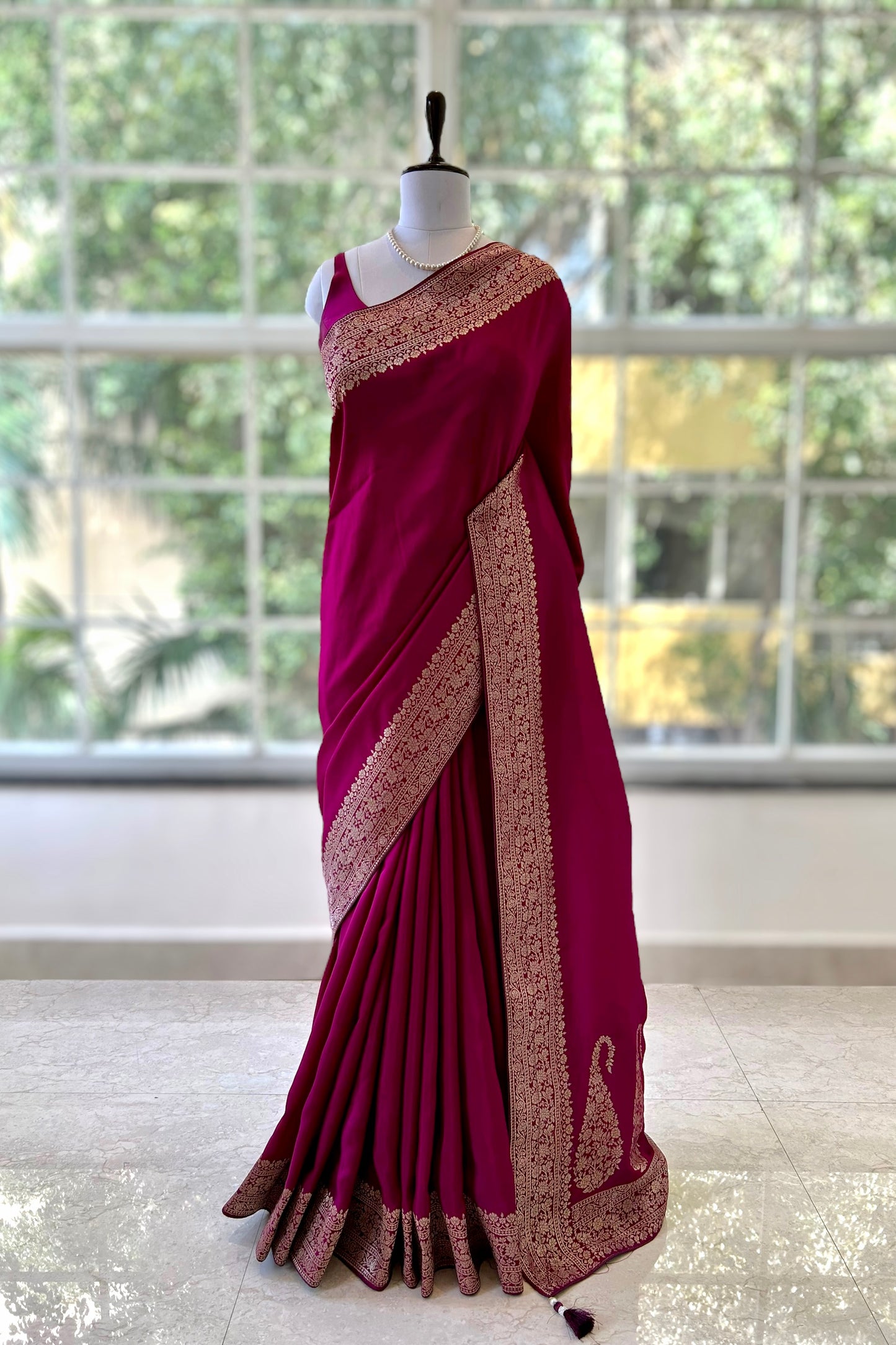 Pure dola silk tassel saree - Crimson