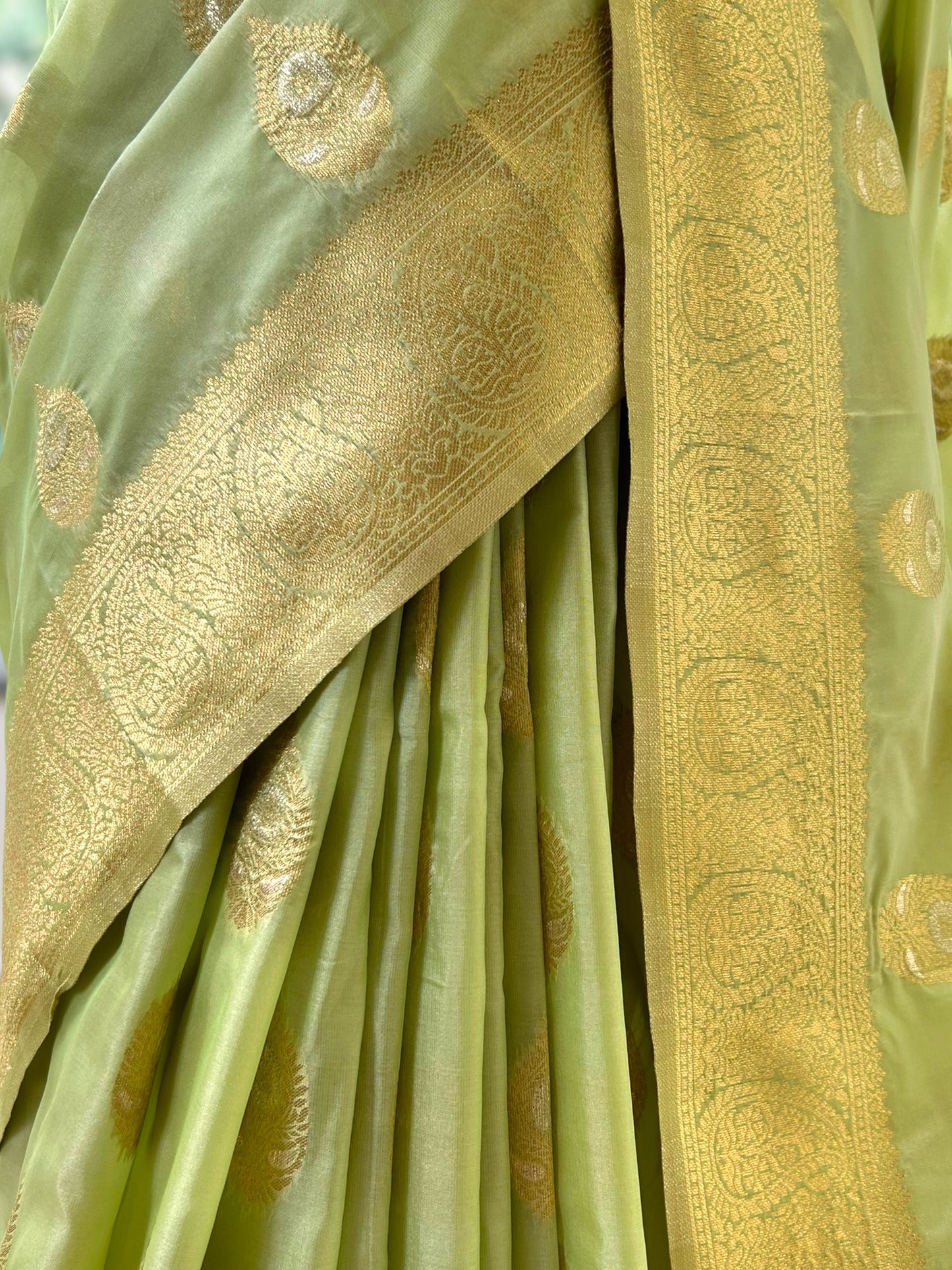 Banarasi soft silk saree - Lime green