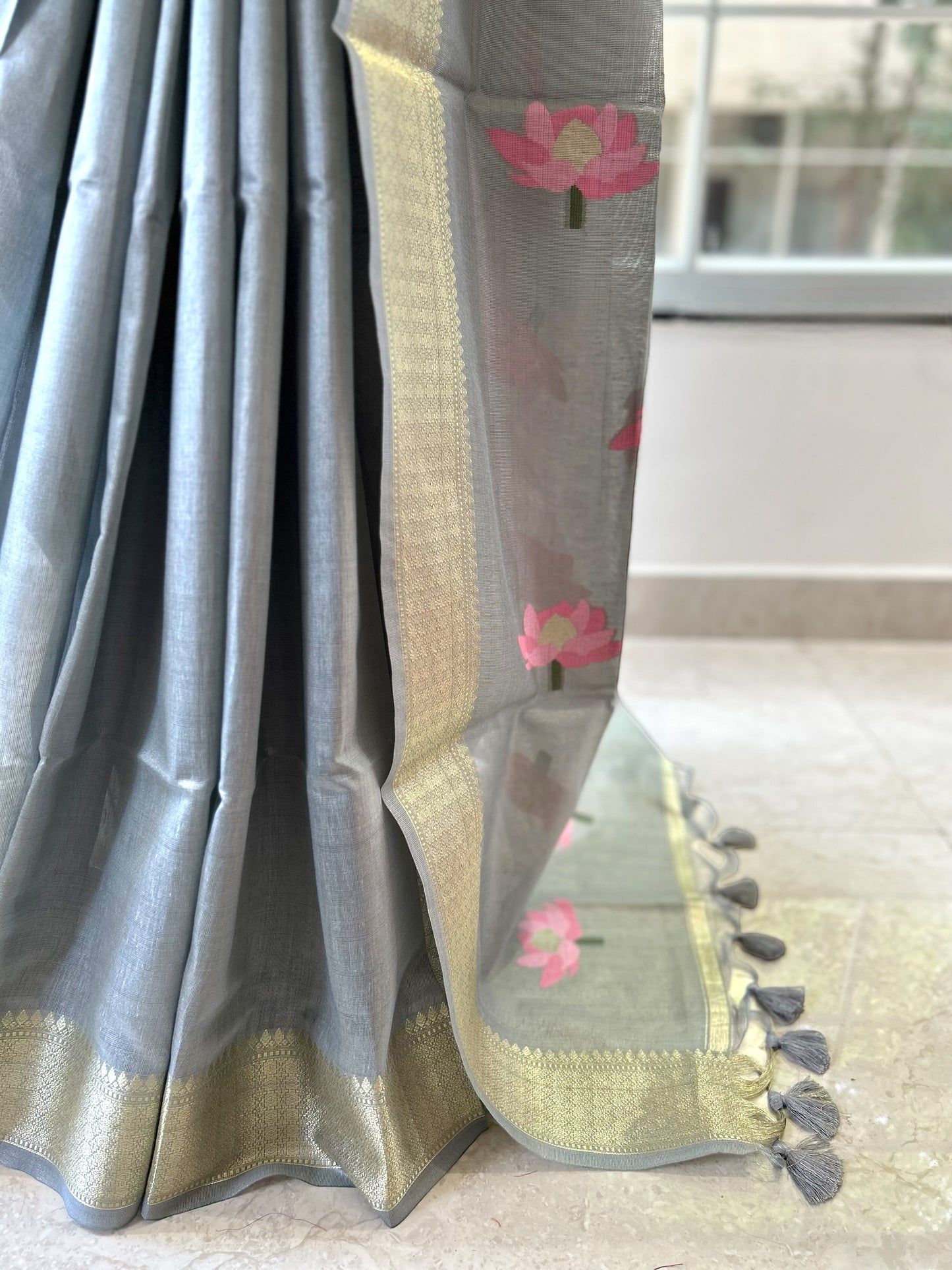 Grey cotton saree