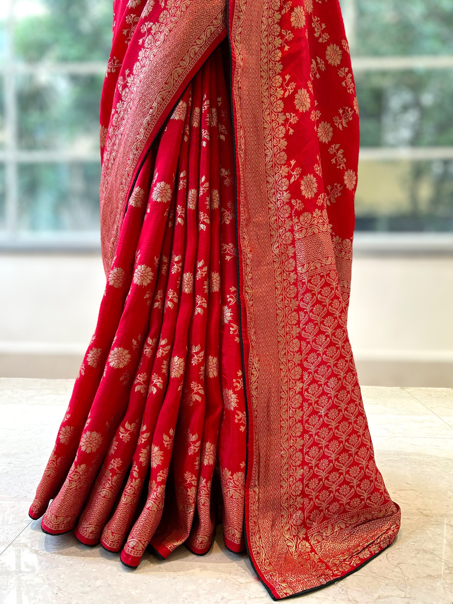 Red checks zari work saree